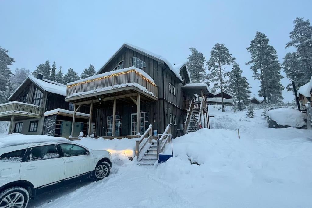 Modern Stuga Med Ski Lodge Kaensla Jarvso Ngoại thất bức ảnh