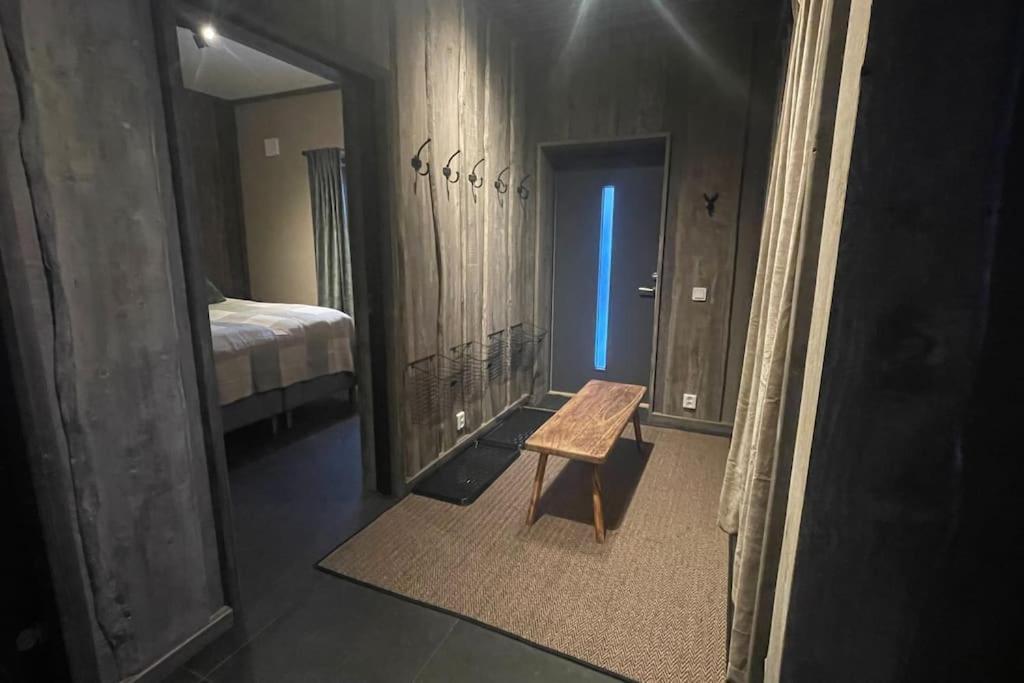Modern Stuga Med Ski Lodge Kaensla Jarvso Ngoại thất bức ảnh